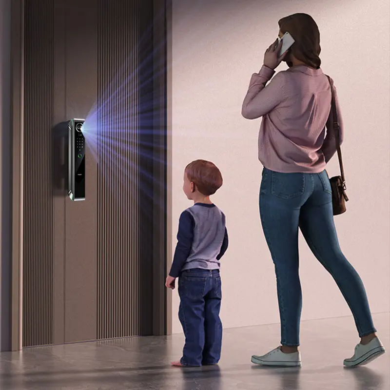 Bezklíčový zámek vstupních dveří